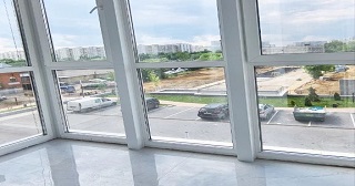 Панорамное остекление балкона Геленджик цена от 11 тыс. руб. м/п.