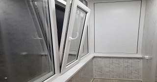 Пластиковые окна на лоджию Геленджик цена от 9693 руб. м/п. за 49 часов